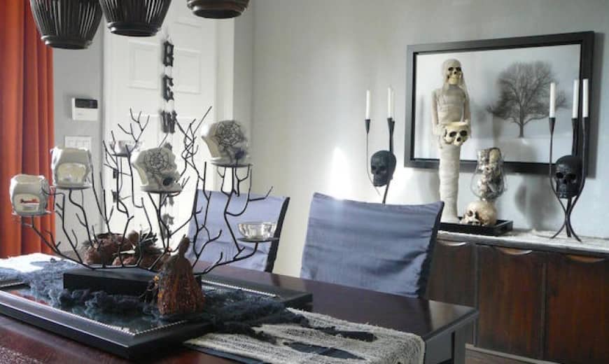 How to Decorate Your Dining Room For Halloween