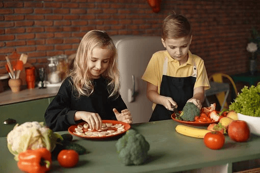 6 Organization Hacks For Kid-Friendly Kitchen