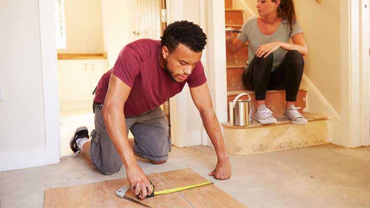 Home Improvement: Should You Hire Professionals or DIY?