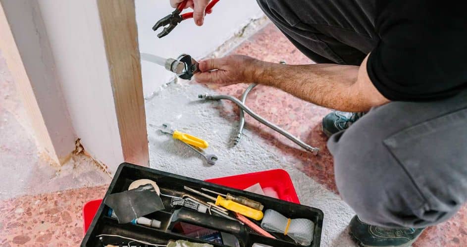 Top 5 Services The Best Plumbers In Encino Offer