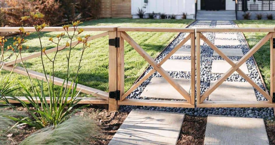 Cool Fencing Ideas to Spruce Up Your Home Exterior