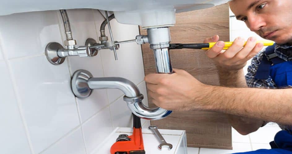 Top Reasons You Need to Hire Professional Plumbing Services