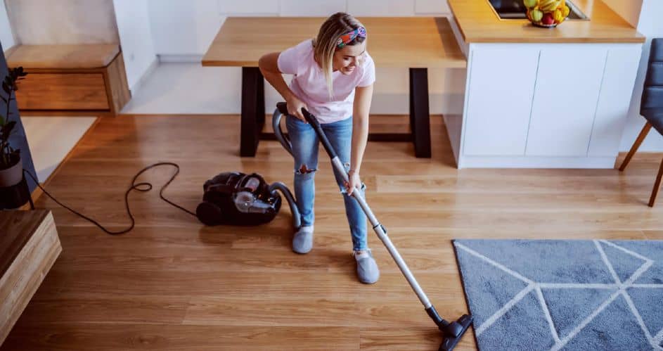 Best Mops for Cleaning Luxury Vinyl Plank (LVP) Flooring: A Comprehensive Guide