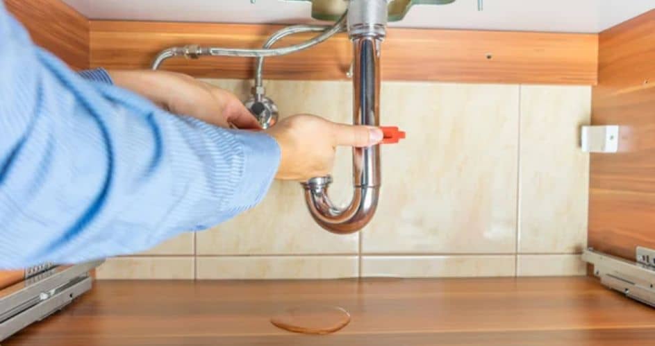 Kitchen Plumbing: Tips to Keep Your Home Running Smoothly