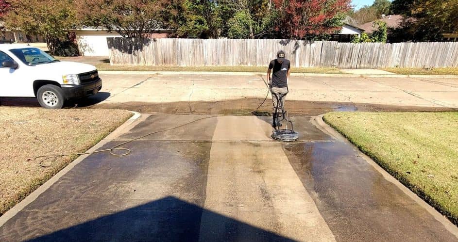 Driveway Cleaning Tips and Hacks for Elderly Homeowners