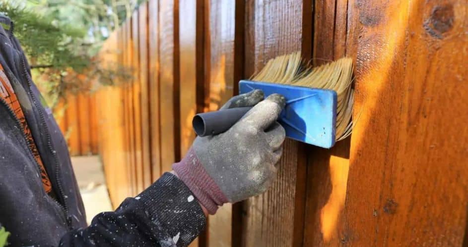 What's The Best Way To Stain A Wood Fence?