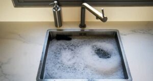 6 Solutions to Consider If Your Kitchen Sink is Overflowing