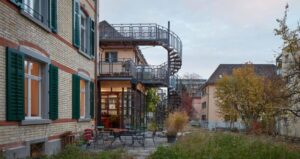 Navigating the Legal Landscape of Heritage Home Extensions