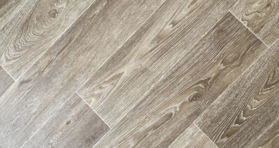 From Drab to Fab: How to Stagger Vinyl Plank Flooring for Maximum Impact