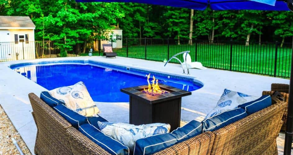 Can You Add A Fire Pit By The Pool?